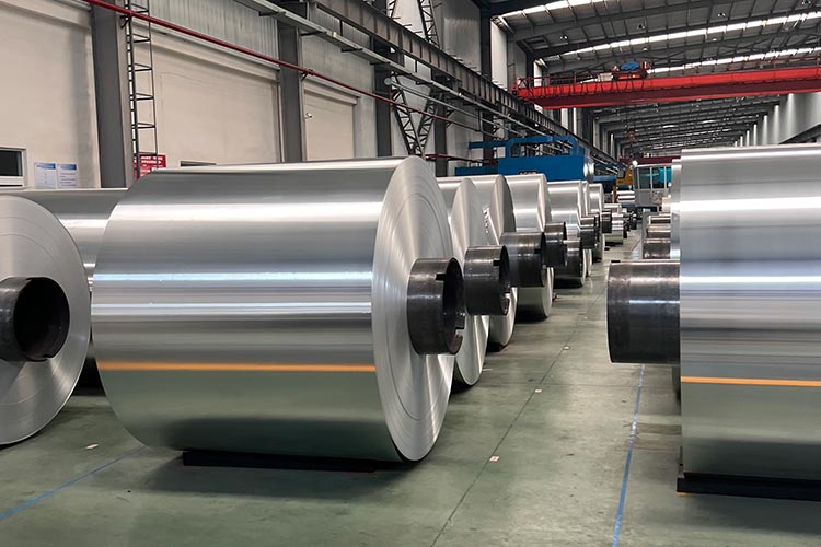 Aluminum Foil Jumbo Rolls